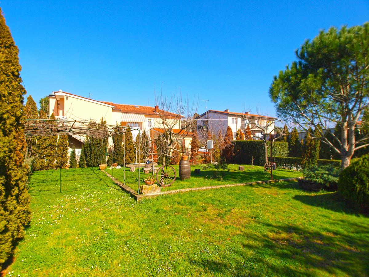 Apartments Mirela 1554 PUY Exterior foto